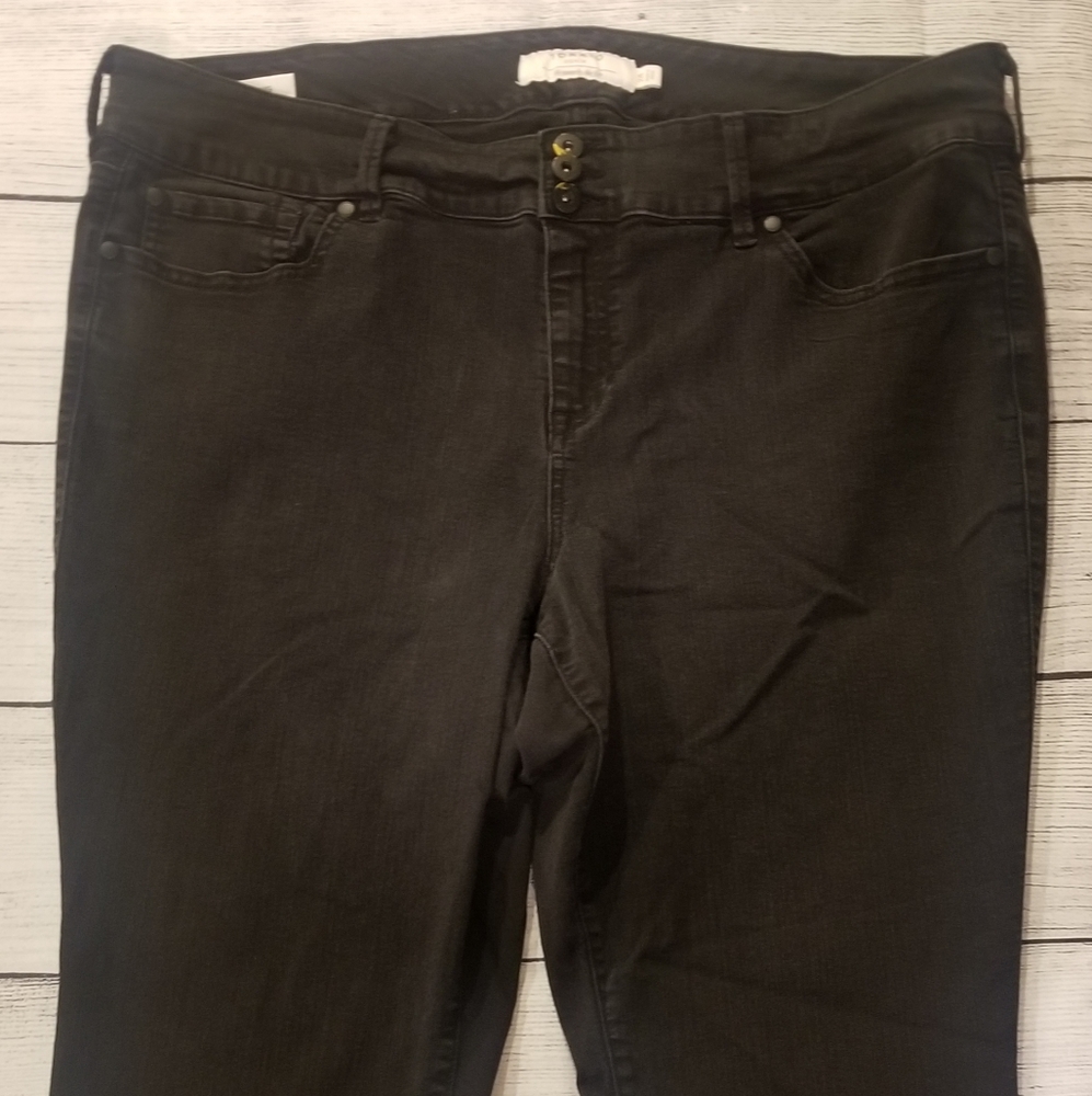 Torrid size 24 black jeggings.